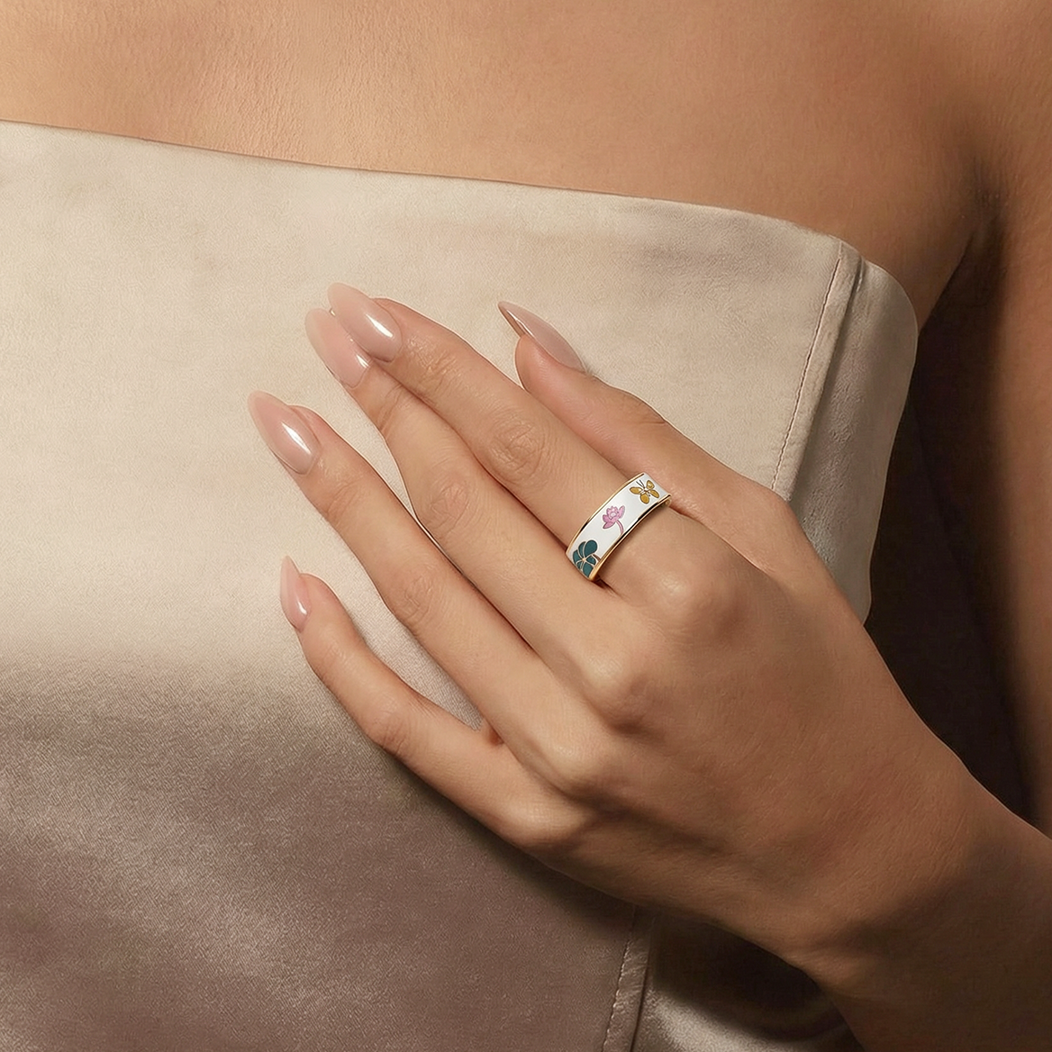 Enamel Artistry – White Lover