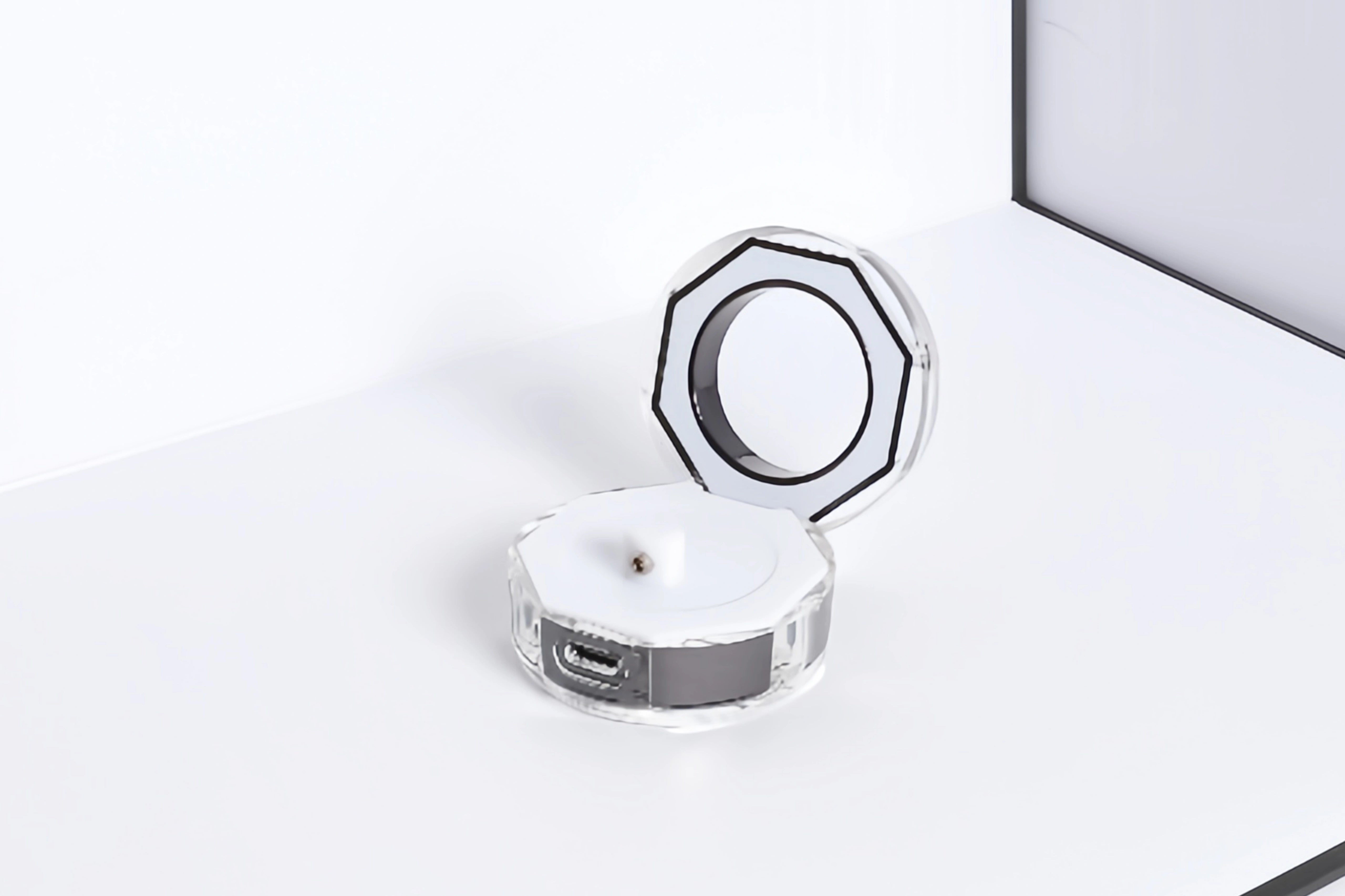 Smart ring charging case